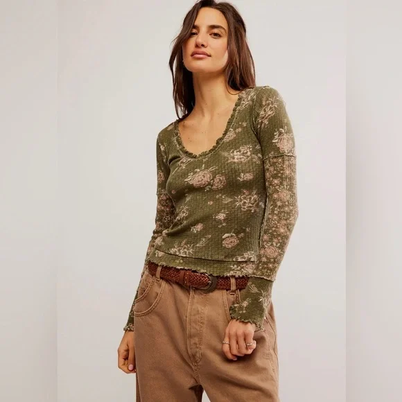 🌻🆕FREE PEOPLE We The Free Clover Printed Thermal-Army Combo-Size XS, S & M - Picture 7 of 12